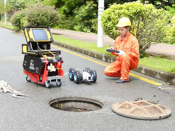 新乐管道机器人检测